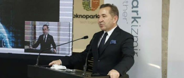 İTÜ ARI Teknokent olarak Teknopark İzmir  iş birliği ile Hack4Treat’i düzenledik